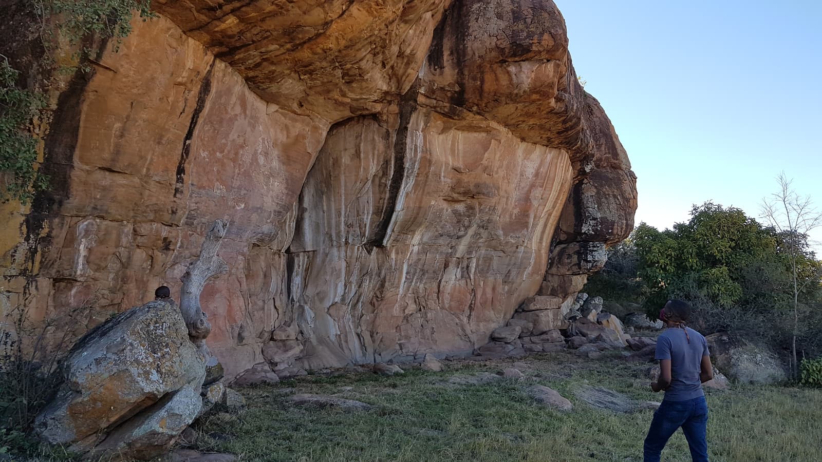 The sandstone overhang that shelters the Manyana rock paintings